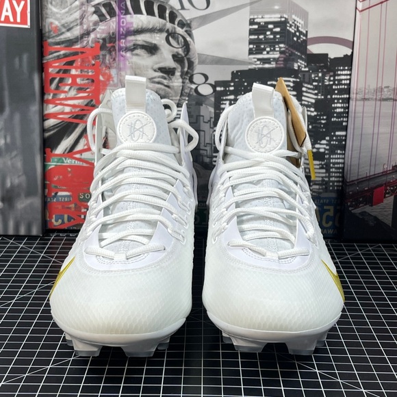 Nike Men's Sz 11.5 Huarache 9 Elite LAX Lacrosse Cleats White/Gold FD0088-100 - Picture 2 of 9